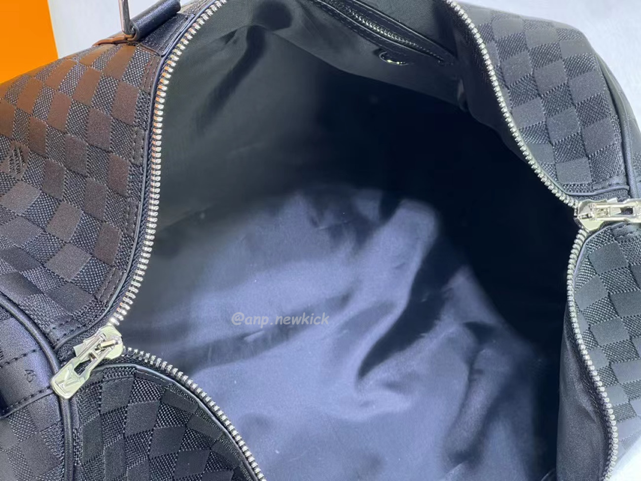 Louis Vuitton Keepall Bandouliere Monogram 50 Navy Duffel Bag (39) - newkick.vip